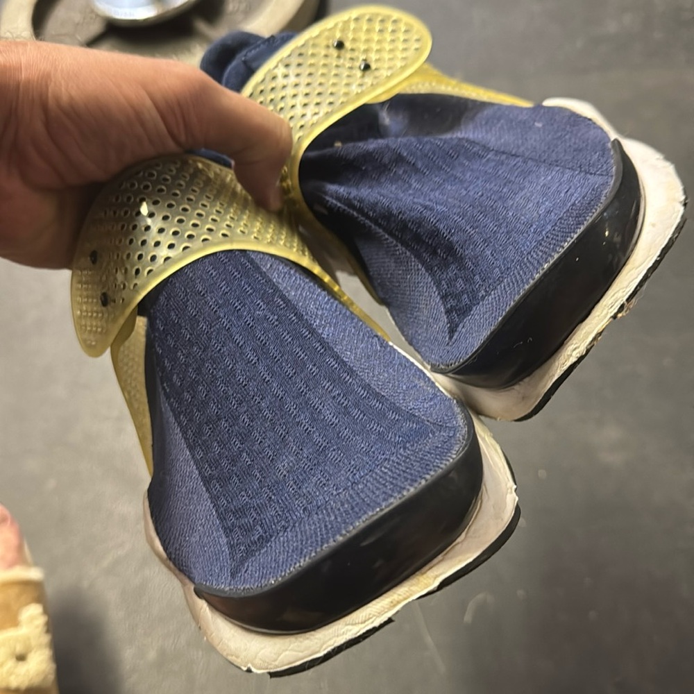 Nike Sock Dart lightweight trainer - hardly worn - excellent condition - Picture 3 of 11